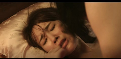 Đụ nhau với em gái lạ nứng lồn Hà Linh